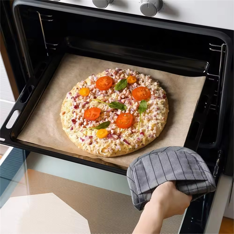 Silicone Greaseproof Cake Baking Paper: The Innovator in Baking Efficiency